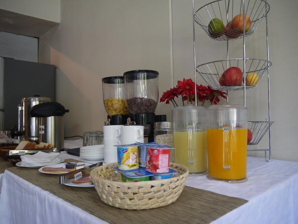 Hostal Americano Сантьяго Екстер'єр фото